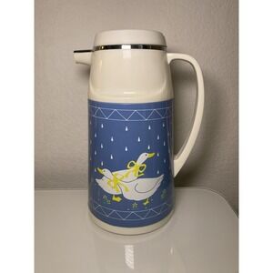 Vintage ZEBRA Thermal Insulated Coffee Carafe Geese Blue Farmhouse Plastic Tea